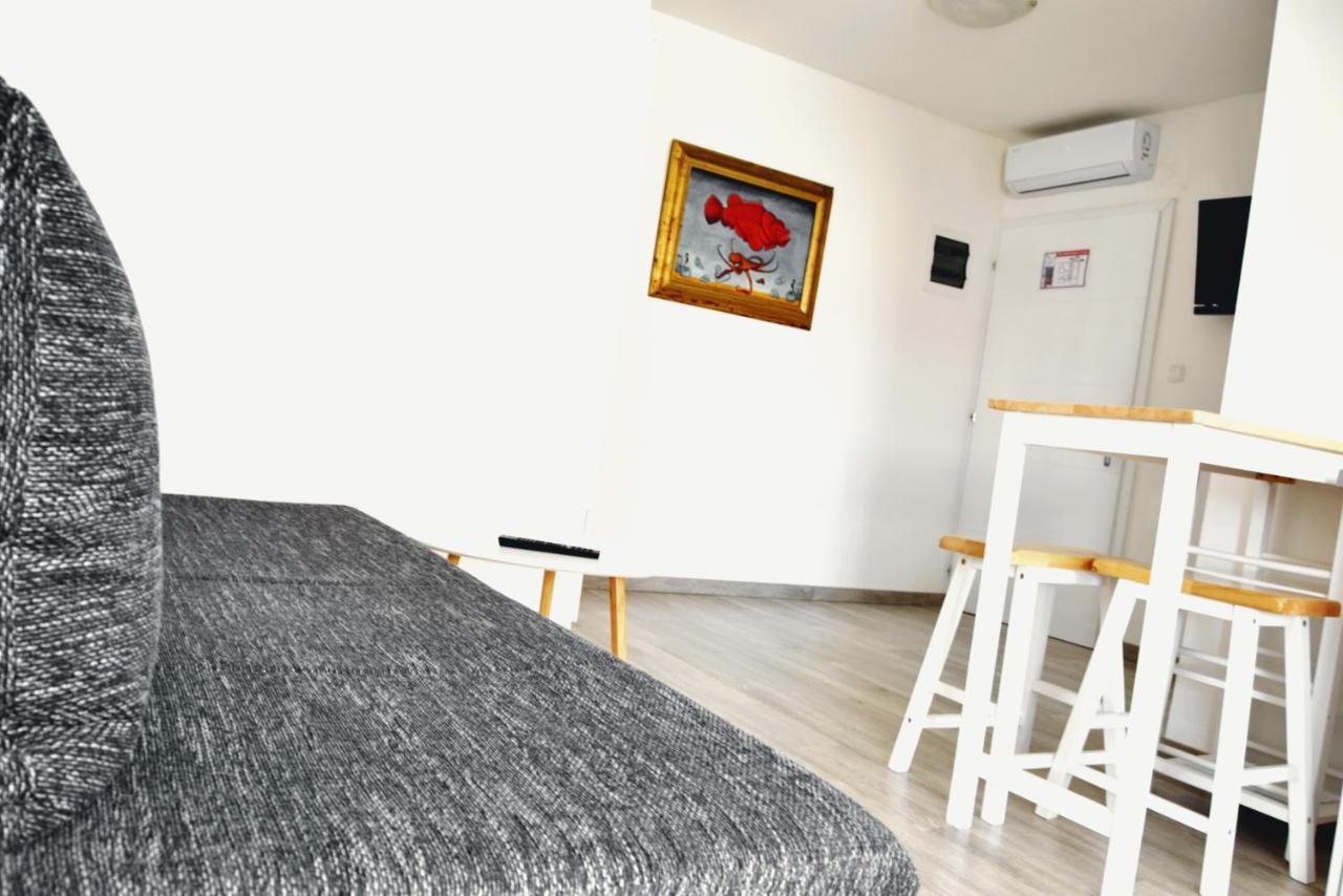 Rab Apartments Aurora Rab Town Esterno foto